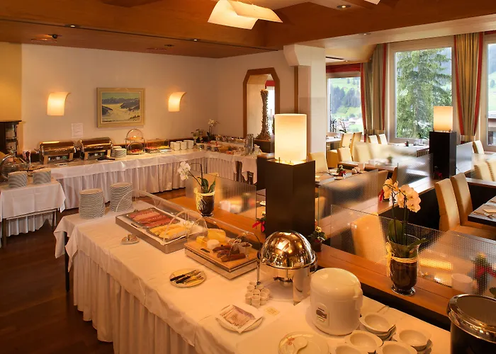 Отель Belvedere Swiss Quality 4*